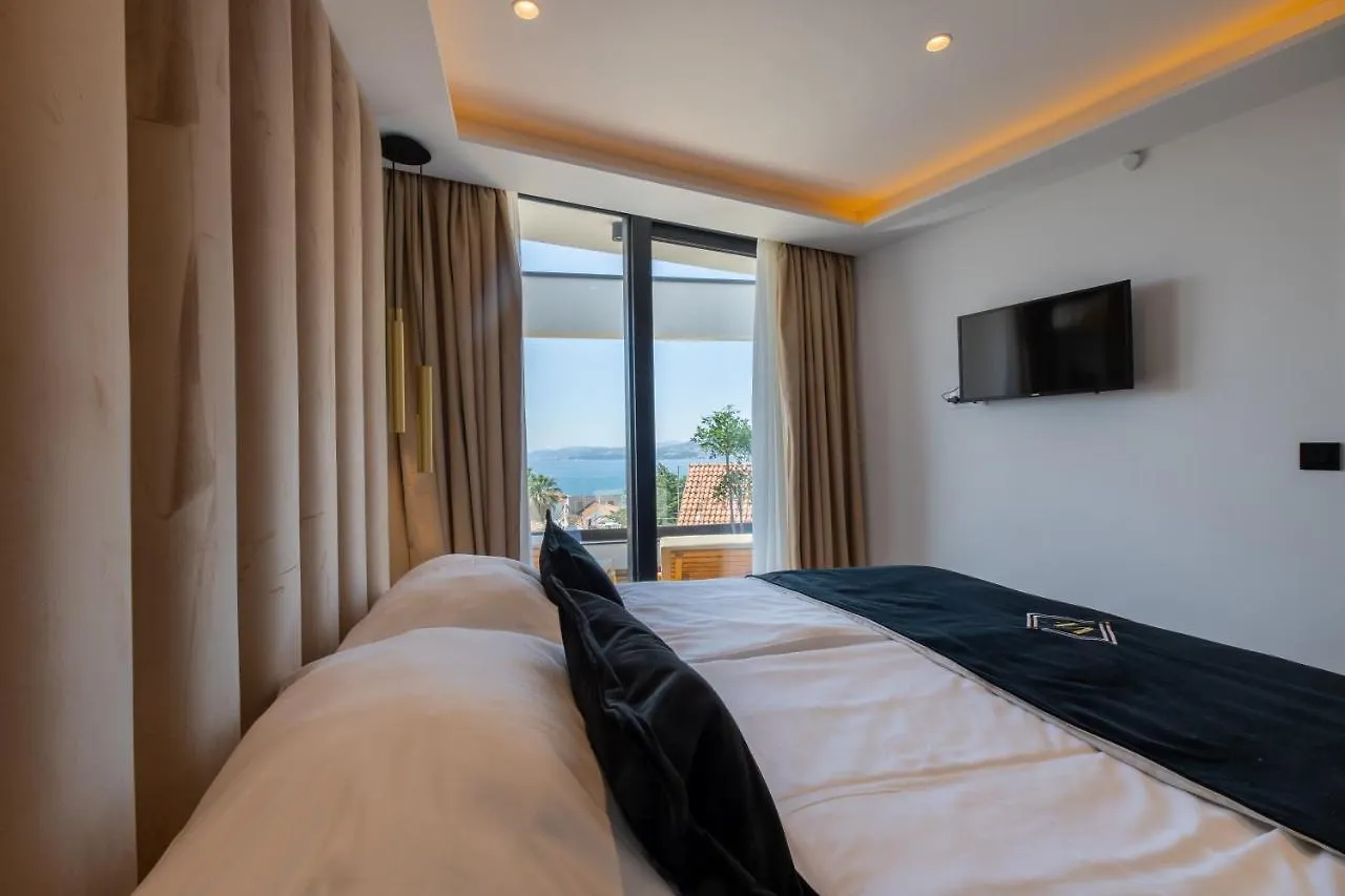 Luxury Villa Favela With Heated Pool Trogir